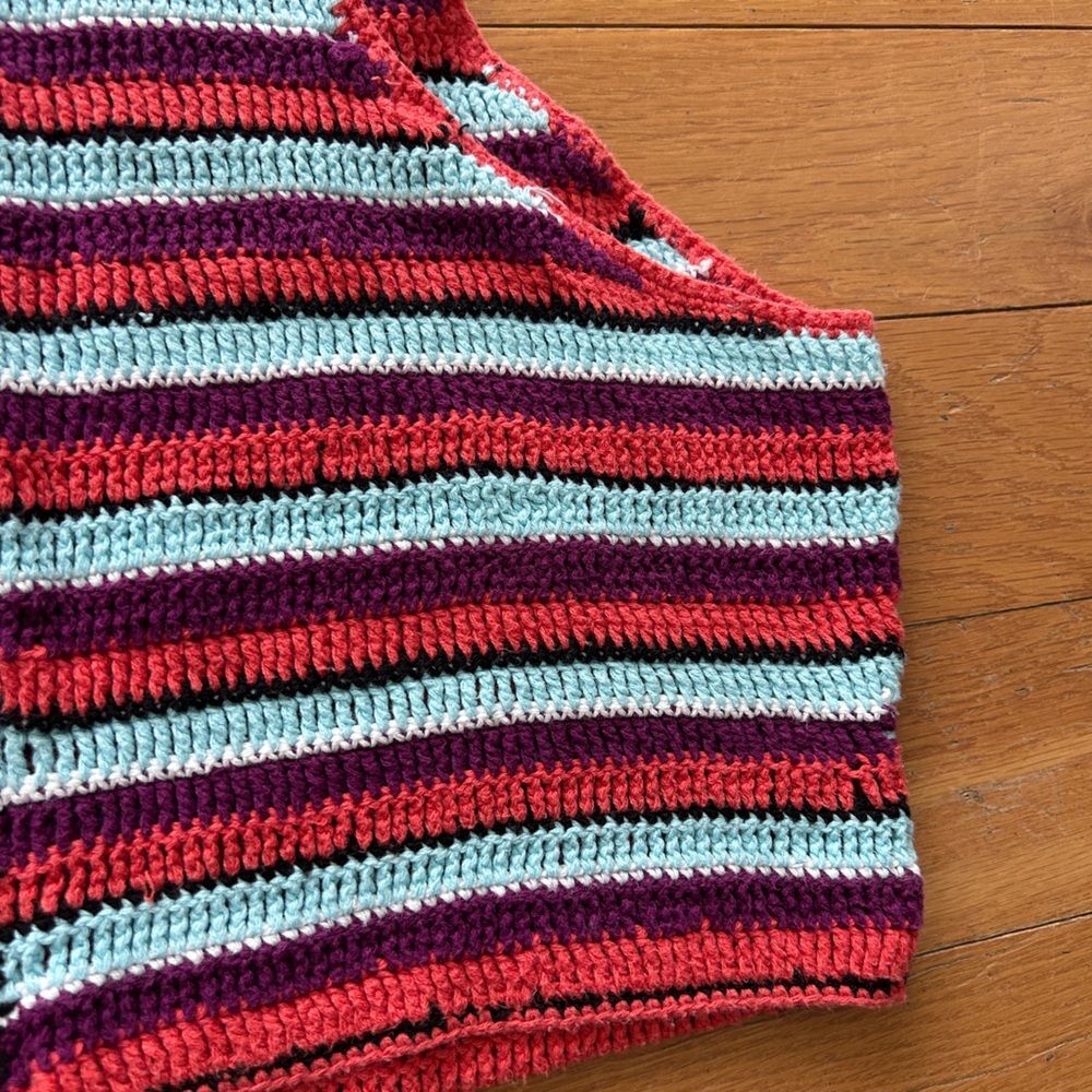 Altar’d State Crochet Crop Top Size L Sleeveless Yarn Granny Knit Boho Retro - Picture 7 of 7